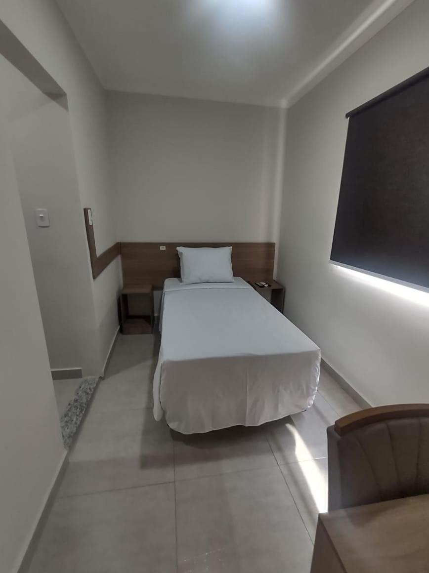 Hotel Internacional 과룰류스 외부 사진