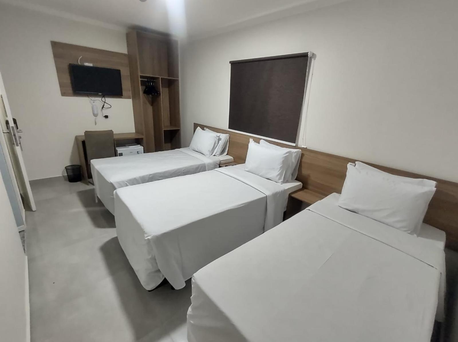 Hotel Internacional 과룰류스 외부 사진